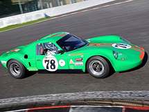 Chevron B8